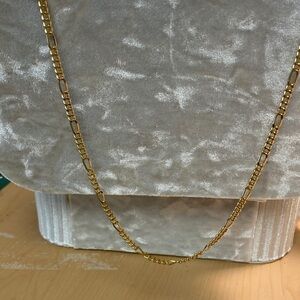 Elegant Gold Chain Necklace